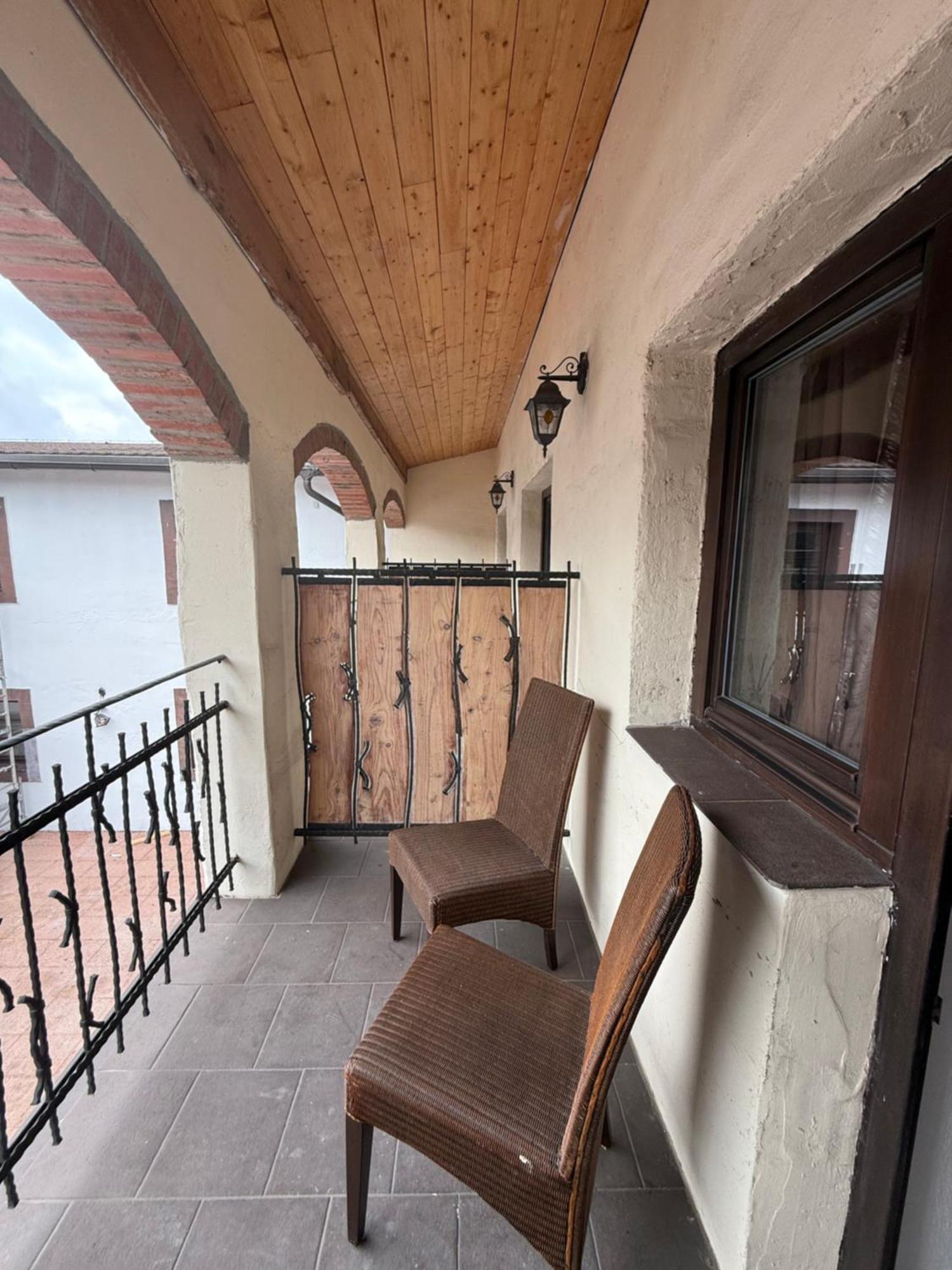 Hotel Plzensky Dvur ฟรีเดก-มีสเตก ภายนอก รูปภาพ